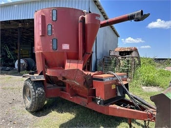 Case IH 1250, 1350 Grinder Mixer Pdf Repair and Service Manual